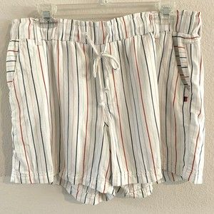EV1 Ellen DeGeneres Shorts Size Medium White Multicolored Striped Cotton Blend